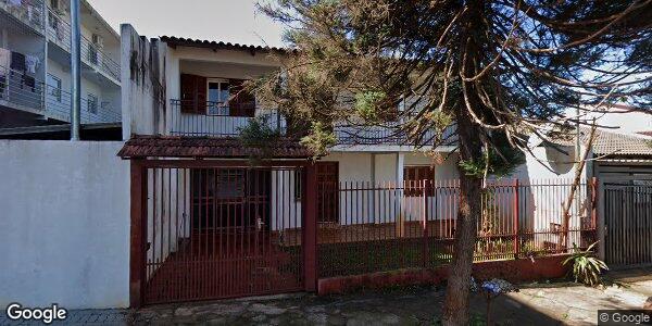 Casa de alvenaria com 50% do imóvel, terreno 250m², 1 banheiro