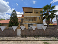 Casa com 549,90 m² - Centro
