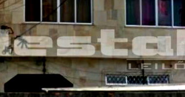 Casa com 3 residências em Marechal Hermes/RJ