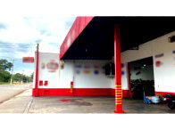 Prédio industrial com 956,95m² construídos e terreno de 1.290m²