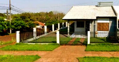 Casa geminada - Itaipu - Medianeira/PR