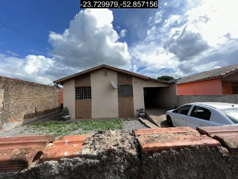 Casa 2 quartos, 1 banheiro, 44,4m² construída, desocupada