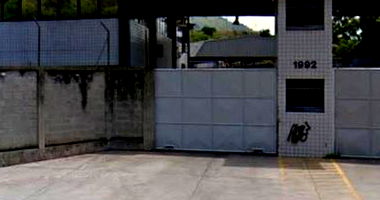 Prédio Comercial em Bangu, Rio de Janeiro