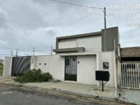 Casa em leilão com 3 quartos e 2 banheiros
