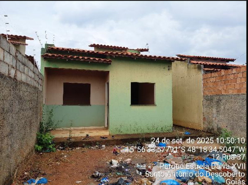 Casa em Santo Antônio do Descoberto com 2 Quartos