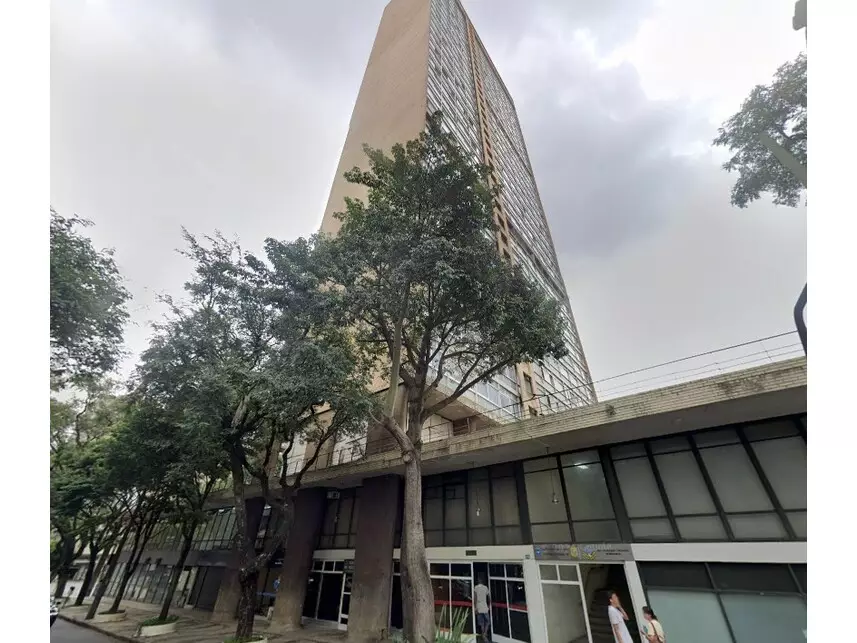 Apartamento com 26,20m² em Leilão