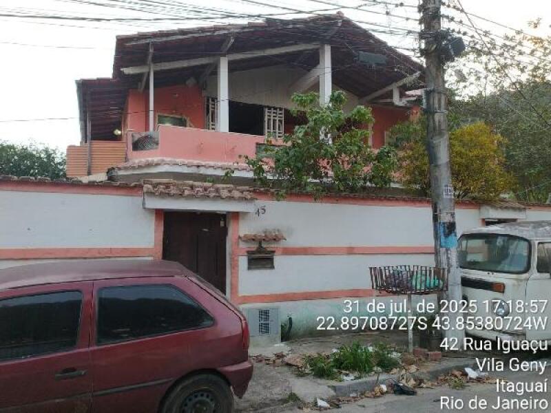 Casa com 6 Quartos em Itaguaí/RJ