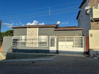 Casa com 2 Quartos e 2 Banheiros em Pombal/PB