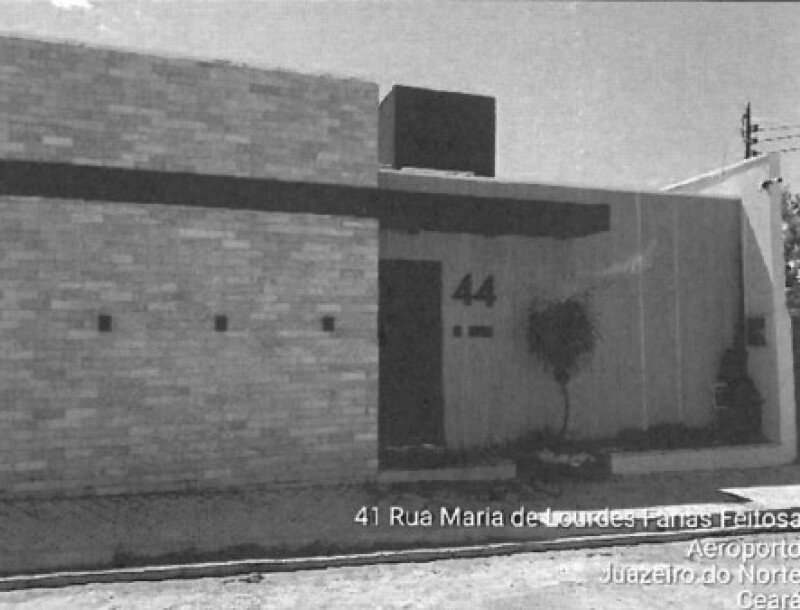 Casa com 4 quartos em Juazeiro do Norte/CE