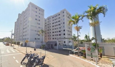 Apartamento 404 com Vaga de Garagem em Condomínio com Lazer