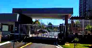 Apartamento com 2 Quartos e 1 Vaga em Araraquara