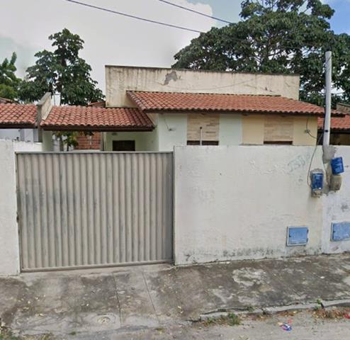 Casa geminada 53,14 m² ocupada
