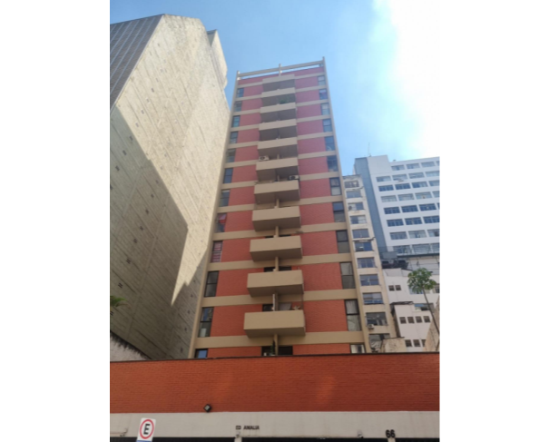 Apartamento 51 com Vaga de Garagem na Consolação - São Paulo