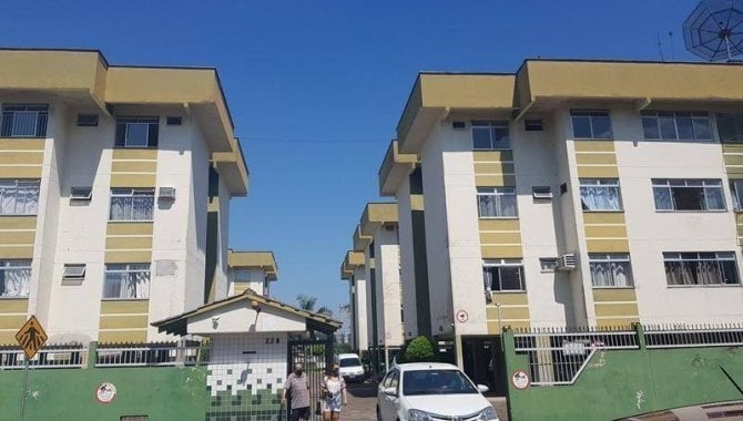 Apartamento com 3 quartos, 1 banheiro e 1 vaga de garagem