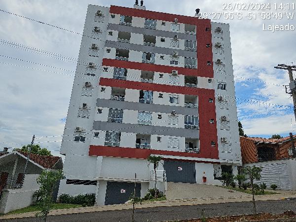 Apartamento 2 quartos, 1 banheiro, 1 vaga, 61.5m² total