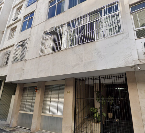 Cobertura duplex com 3 quartos e 4 banheiros, 206 m²