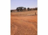 Fazenda com 126,49 hectares em Piracanjuba/GO