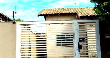 Casa 2 quartos, 1 banheiro, 1 vaga, 56m² construída, desocupada