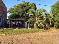 Terreno Urbano com Casa Mista Edificada