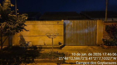 Casa com 2 Quartos e 1 Vaga em Parque Aurora