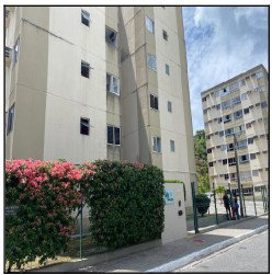 Apartamento com 2 quartos em São Lourenço da Mata - PE