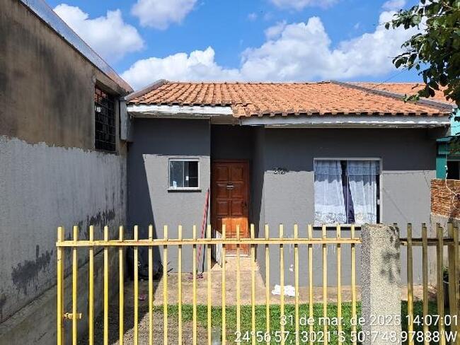 Casa com 2 quartos, 1 banheiro, vaga de garagem e 47,48m² privativos