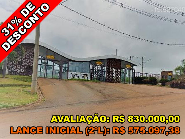 Casa com 3 quartos, 2 banheiros, 203m² construída, desocupada