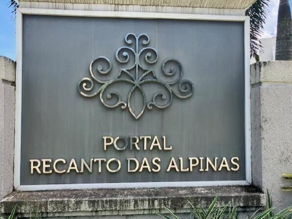 Apartamento 2 quartos, 1 banheiro, 60m² privativos