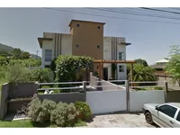 Casa com 3 quartos, 2 banheiros, 1 vaga, 133,7m² construída, ocupada