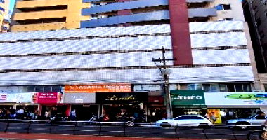 Apartamento e Box de Garagem com 1 Quarto e 1 Banheiro