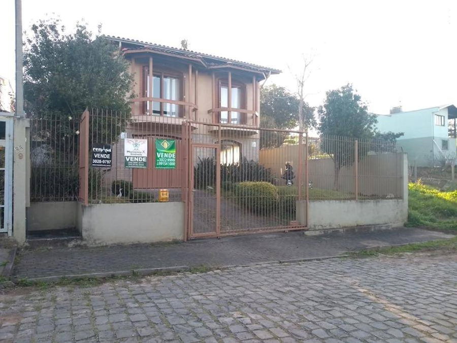 Casa 3 dorms, 3 banhs, 294m², vaga garagem, Salgado Filho