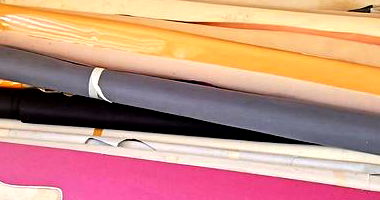 Cabedal de Tecidos Sintéticos Variados em Cores Diversas