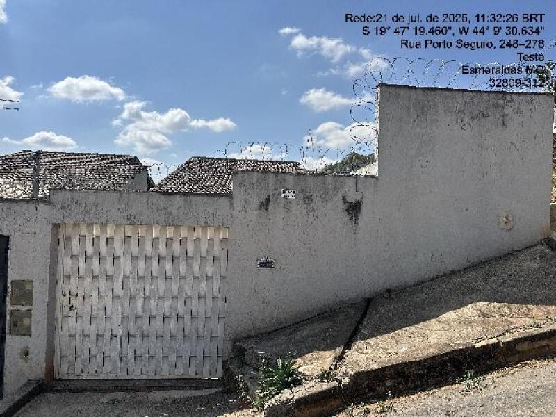 Casa com 2 Quartos em Esmeraldas/MG