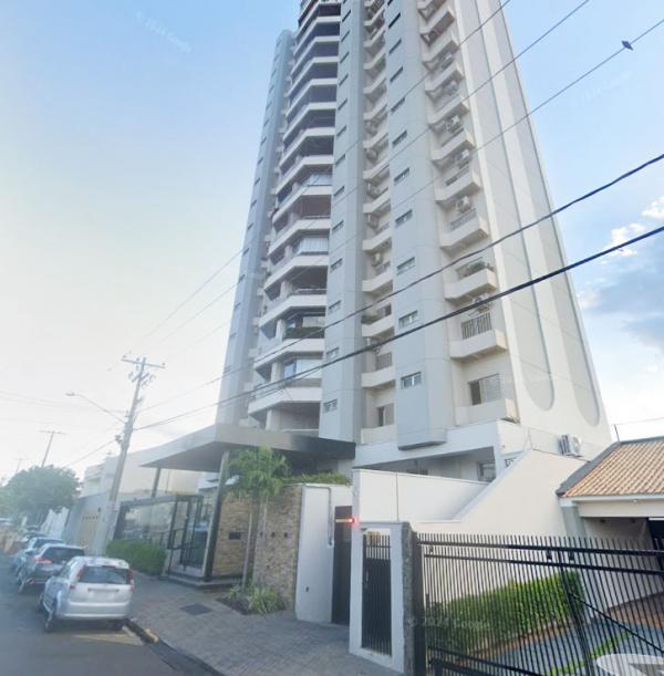 Apartamento 3 suítes, 2 vagas, 167m²