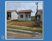 Casa com 54,09m² de área privativa e 200m² de terreno