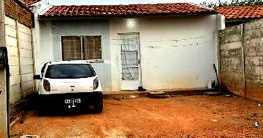 Casa 2 quartos, 1 banheiro, 50m² construída, desocupada