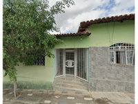 Casa com 3 quartos e 2 banheiros em Nanuque/MG - Ocupada