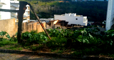 Terreno com 491,40m² em Manhuaçu/MG, lote 05, quadra 05