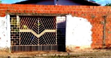 Casa residencial com 2 quartos, ocupada, em São Pedro do Piauí