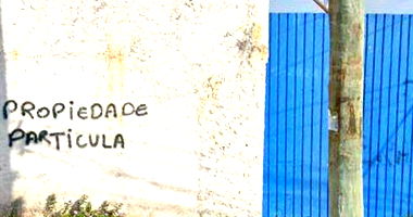 Sala Comercial desocupada com 125m² construída e 250m² total