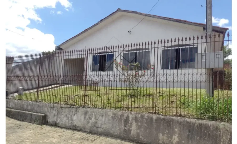 Casa com 2 quartos, 67,15m², desocupada em Ponta Grossa