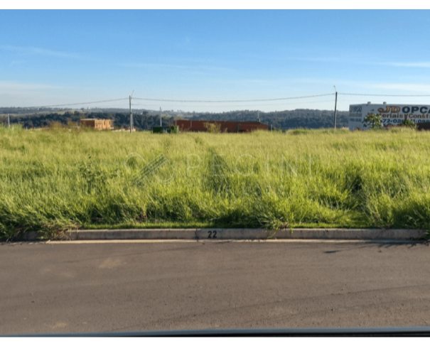 Terreno de 250m² em loteamento residencial