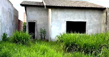 Casa com 2 Quartos e 1 Vaga em Cianorte