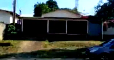 Casa Ocupada com 173m² Construída em Rodrigues Alves