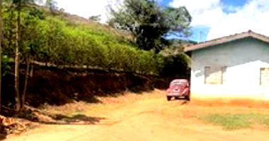Sítio com 9,95 hectares em Caconde - SP