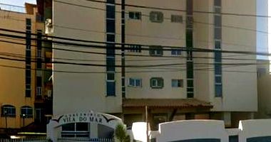 Apartamento em Ondina com 2 Quartos e Vaga de Garagem