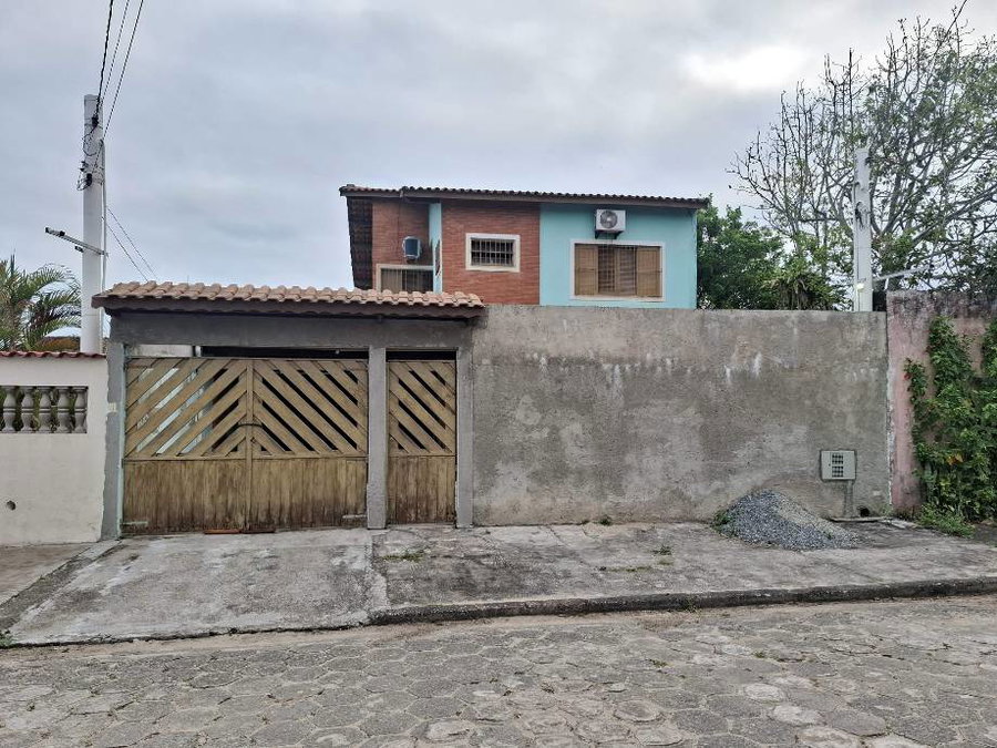Casa com 204m², 3 quartos, ocupada, Itanhaém