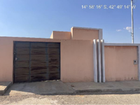 Casa com 46,2m² e terreno de 250m² em Espinosa/MG
