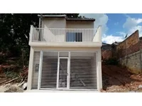 Casa com 1 vaga, 125m² terreno, 99m² construída, ocupada