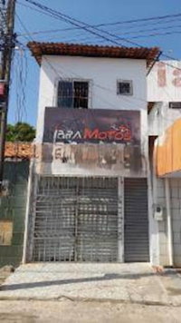 Casa padrão com 3 banheiros, 130m² construída, ocupada